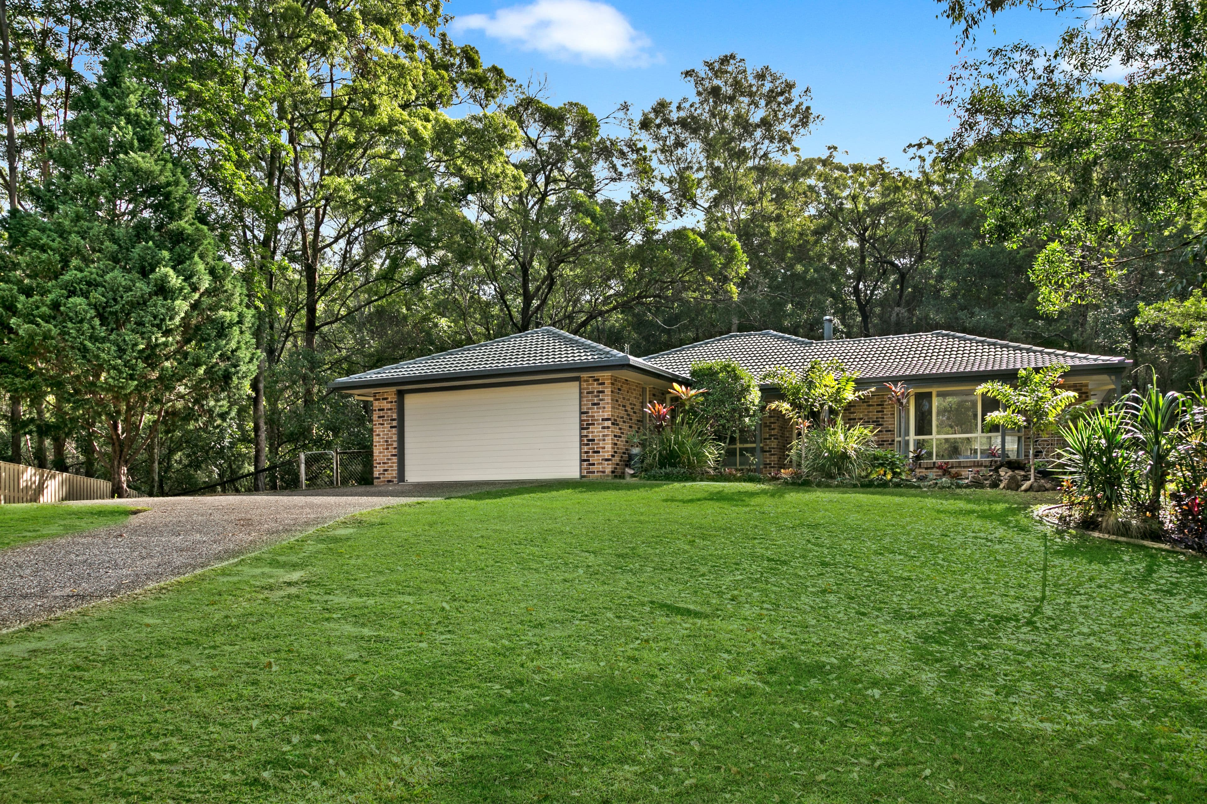63 Hidden Valley Road, Bonogin QLD 4213, Bonogin - Thumbnail 3