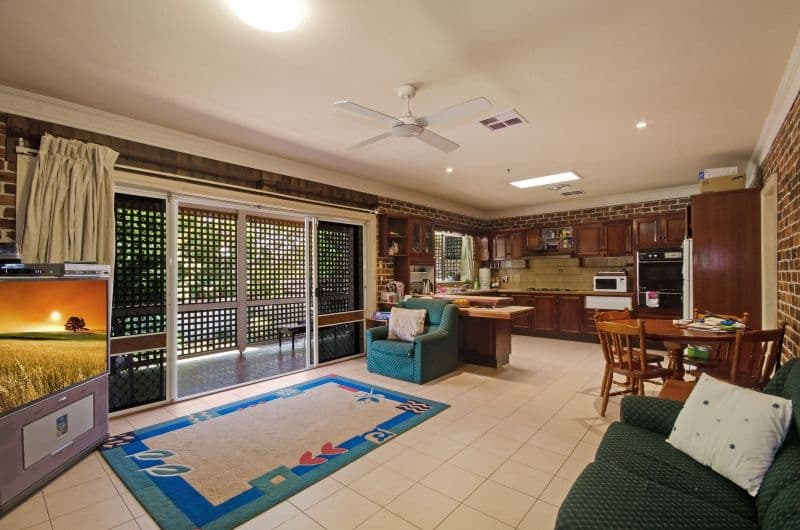 26 Womboyne Avenue, KELLYVILLE NSW 2155, Kellyville - Thumbnail 3