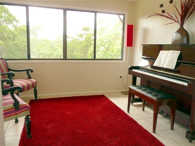 100 Stuartholme Road, BARDON QLD 4065, Bardon - Thumbnail 6
