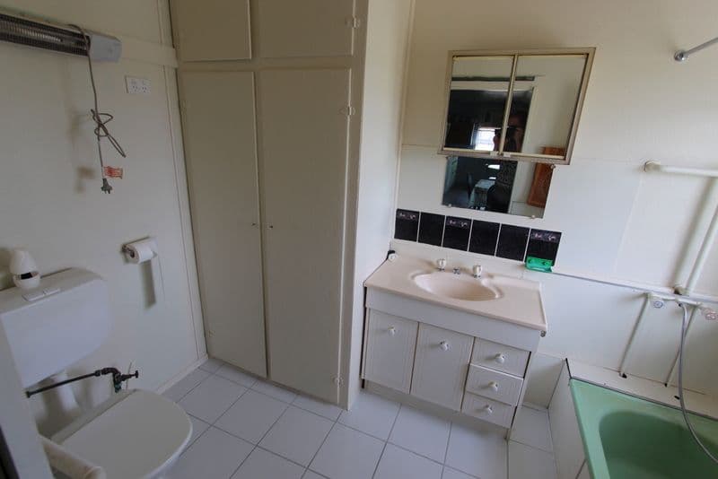 21 Cavanagh Street, Augathella QLD 4477, Augathella - Thumbnail 3
