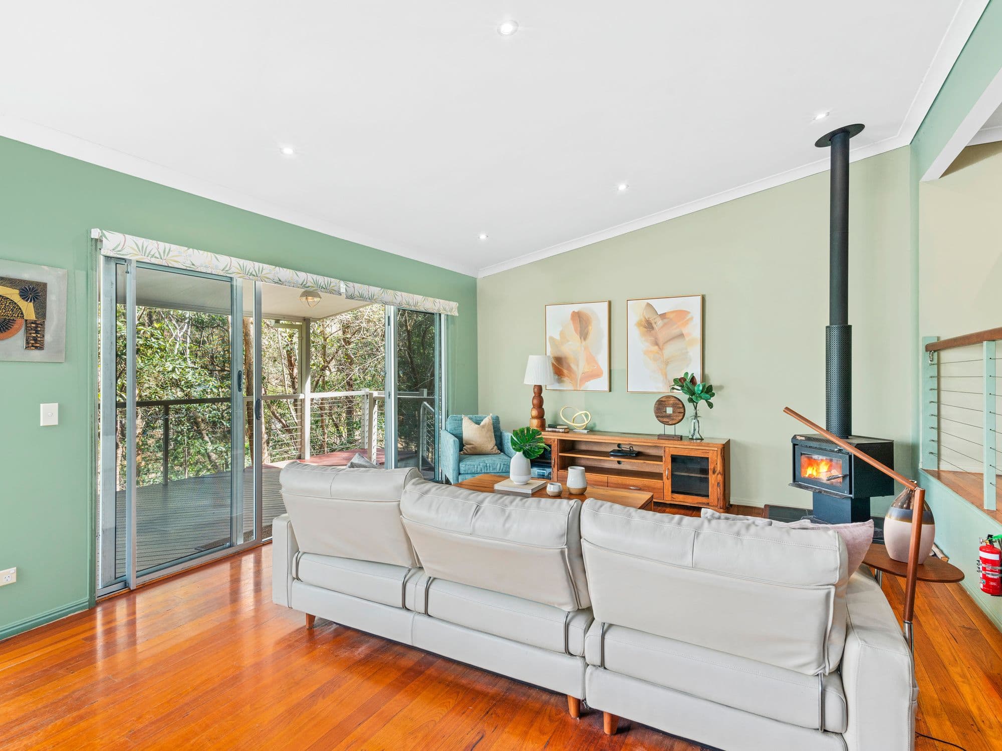 27 Bronhill Street, Currumbin Waters QLD 4223, Currumbin Waters - Thumbnail 6