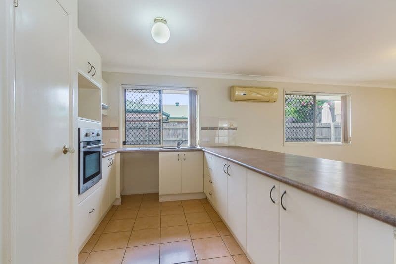5 Hazlehead Place, Oxley QLD 4075, Oxley - Thumbnail 3