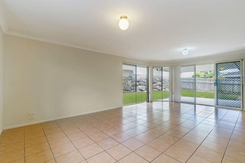5 Hazlehead Place, Oxley QLD 4075, Oxley - Thumbnail 5