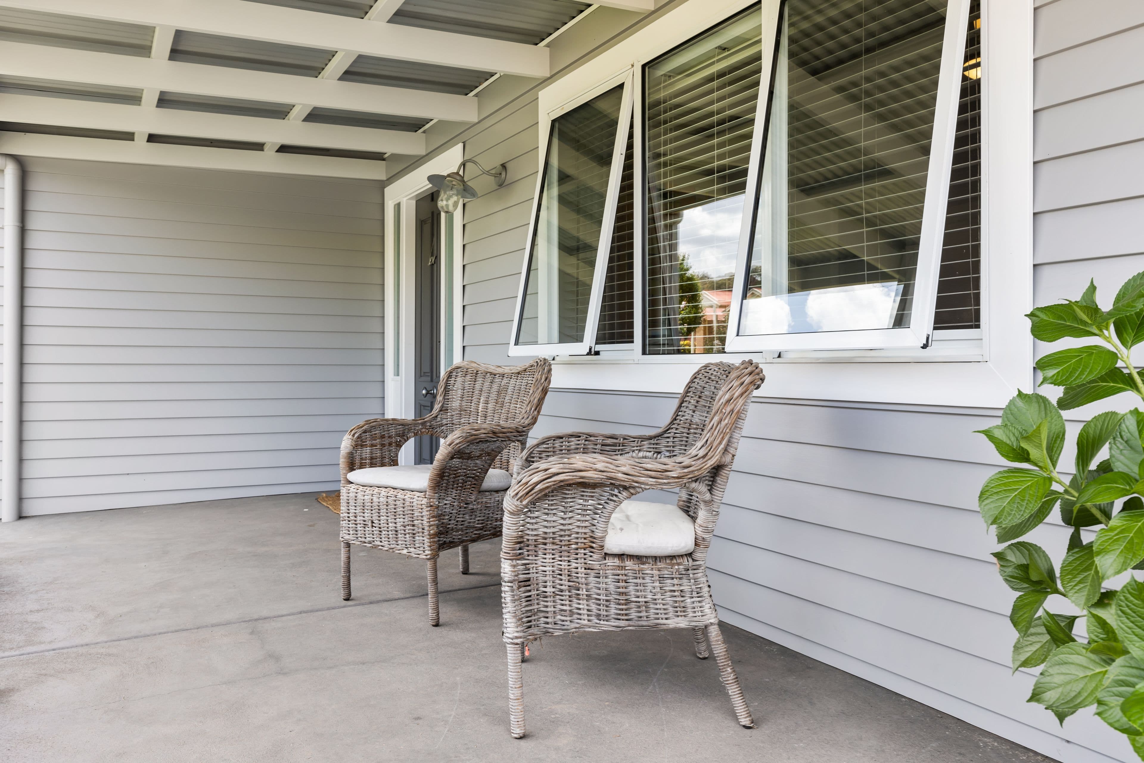 27 Jeffery Circuit, Tumut NSW 2720, Tumut - Thumbnail 2