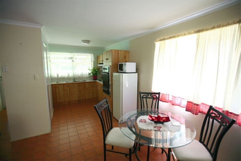 15  Jupiter Street, RUSSELL ISLAND QLD 4184, Russell Island - Thumbnail 4