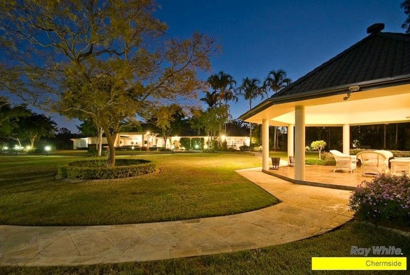 240 Ridley Road, BRIDGEMAN DOWNS QLD 4035, Bridgeman Downs - Thumbnail 4
