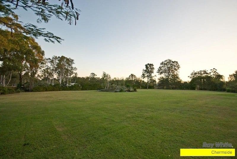240 Ridley Road, BRIDGEMAN DOWNS QLD 4035, Bridgeman Downs - Thumbnail 7