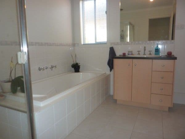 11 Wendel Court, CARRUM DOWNS VIC 3201, Carrum Downs - Thumbnail 4