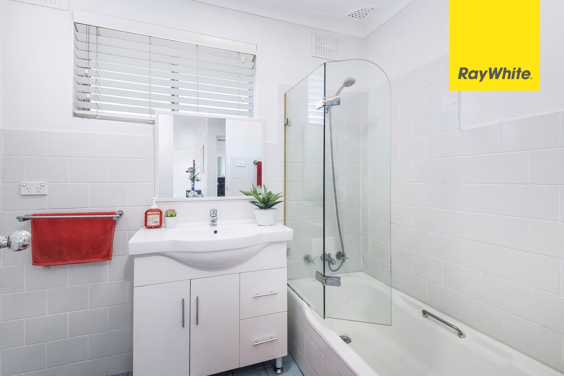 18 AUGUSTA Street, Punchbowl NSW 2196, Punchbowl - Thumbnail 6