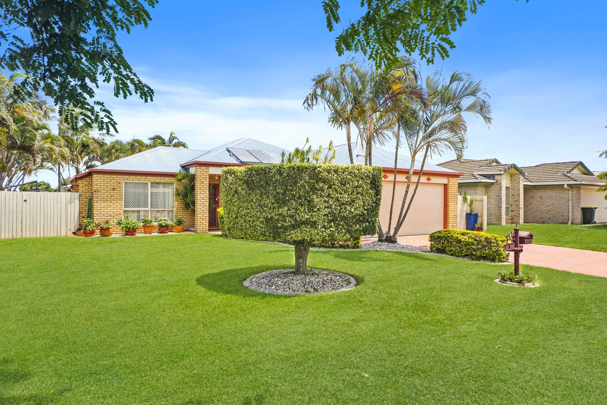 5 Mitchell Court, Rothwell QLD 4022, Rothwell - Thumbnail 2