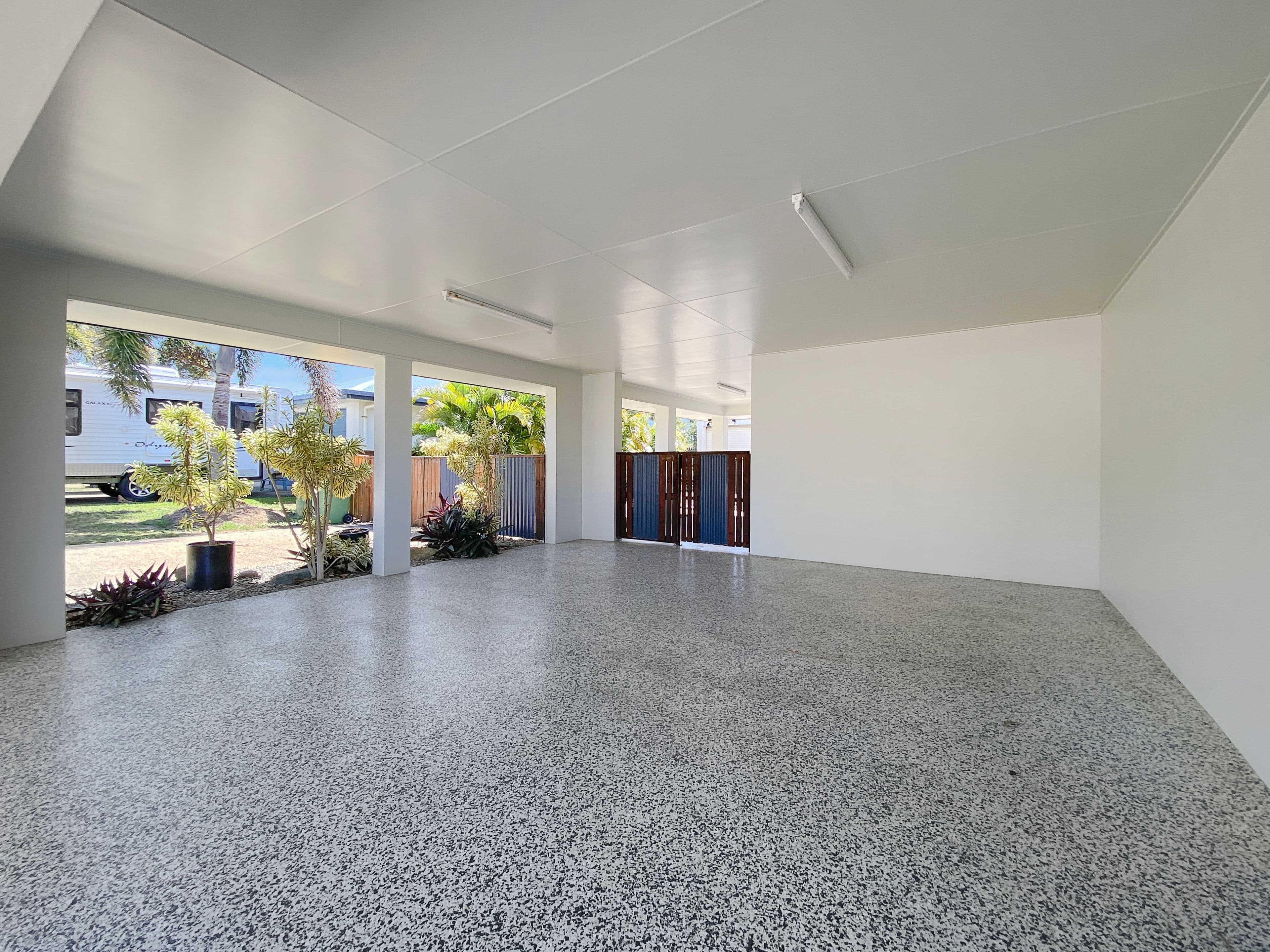 10 Brooksfield Drive, Sarina Beach QLD 4737, Sarina Beach - Thumbnail 3
