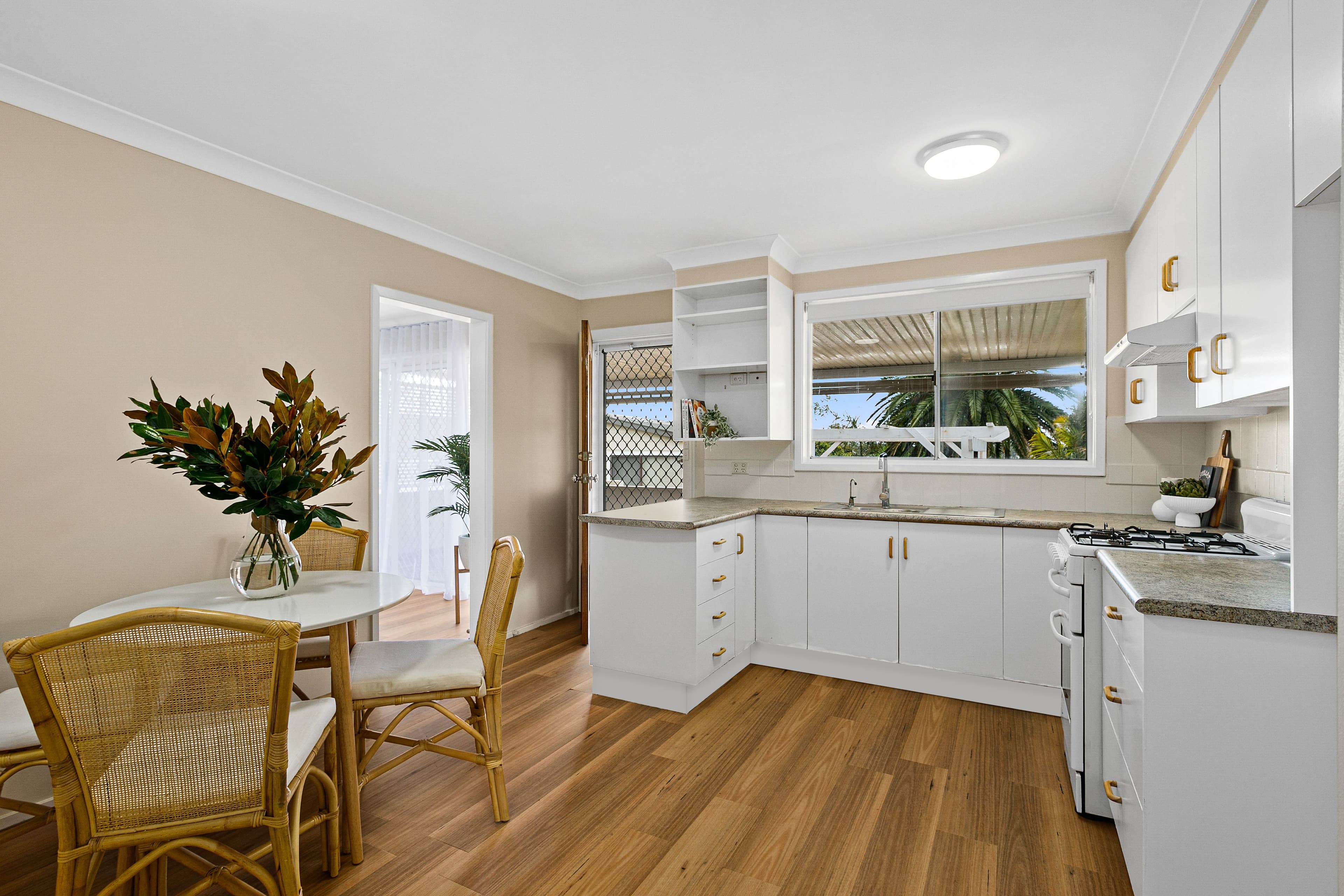 31 Phillip Crescent, Barrack Heights NSW 2528, Barrack Heights - Thumbnail 2