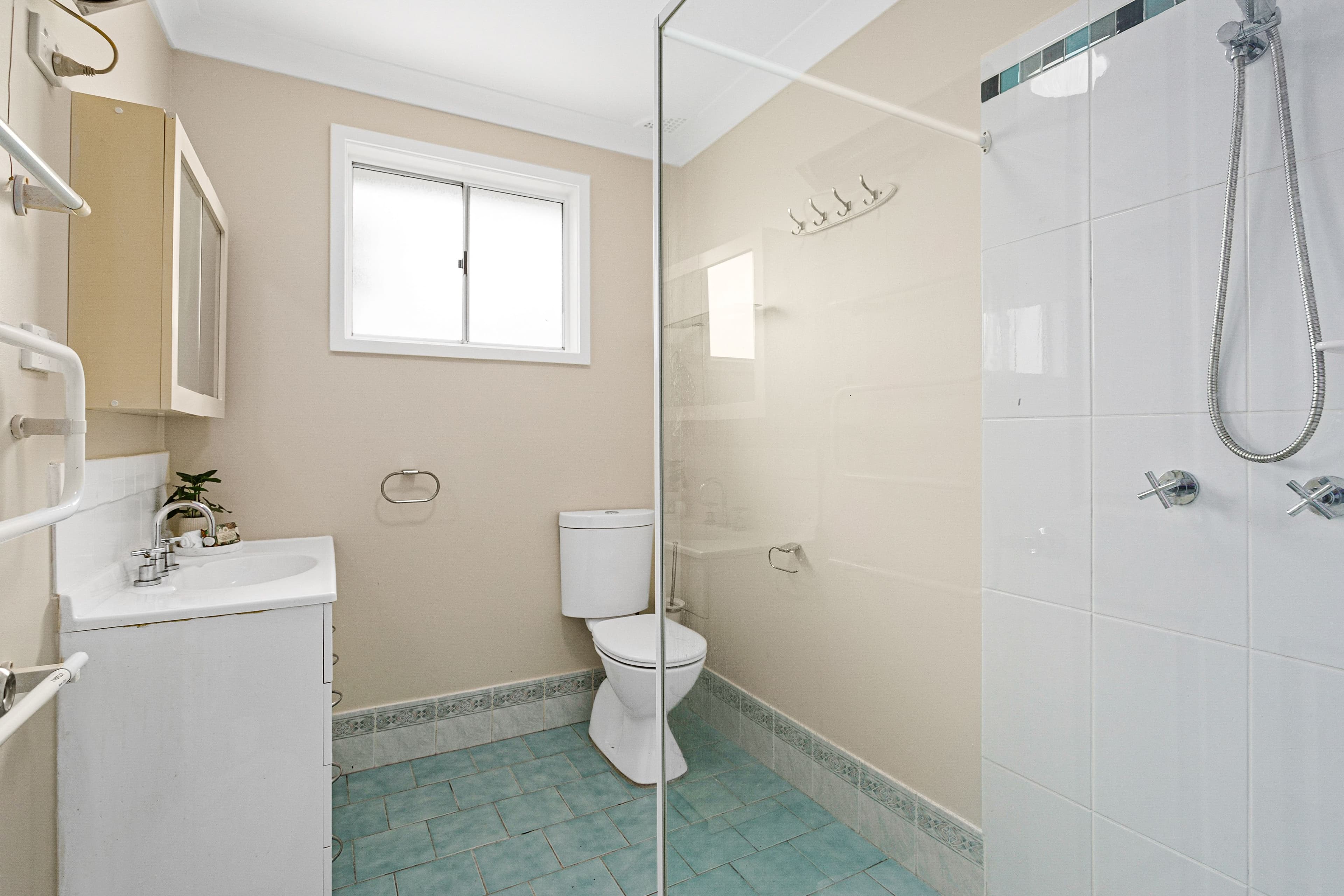 31 Phillip Crescent, Barrack Heights NSW 2528, Barrack Heights - Thumbnail 5