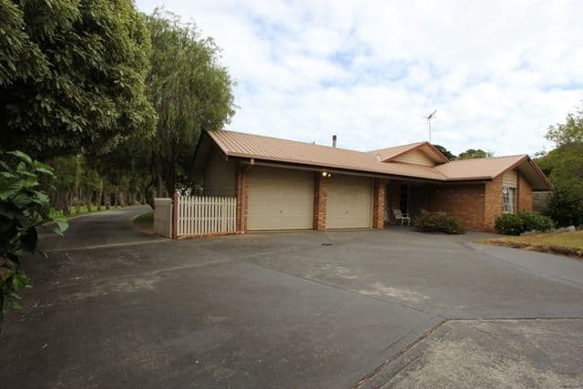 25 Walton Street, COWES VIC 3922, Cowes - Image 1