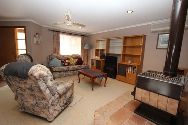 25 Walton Street, COWES VIC 3922, Cowes - Thumbnail 4