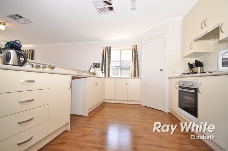7 Cork Avenue, ANDREWS FARM SA 5114, Andrews Farm - Thumbnail 5