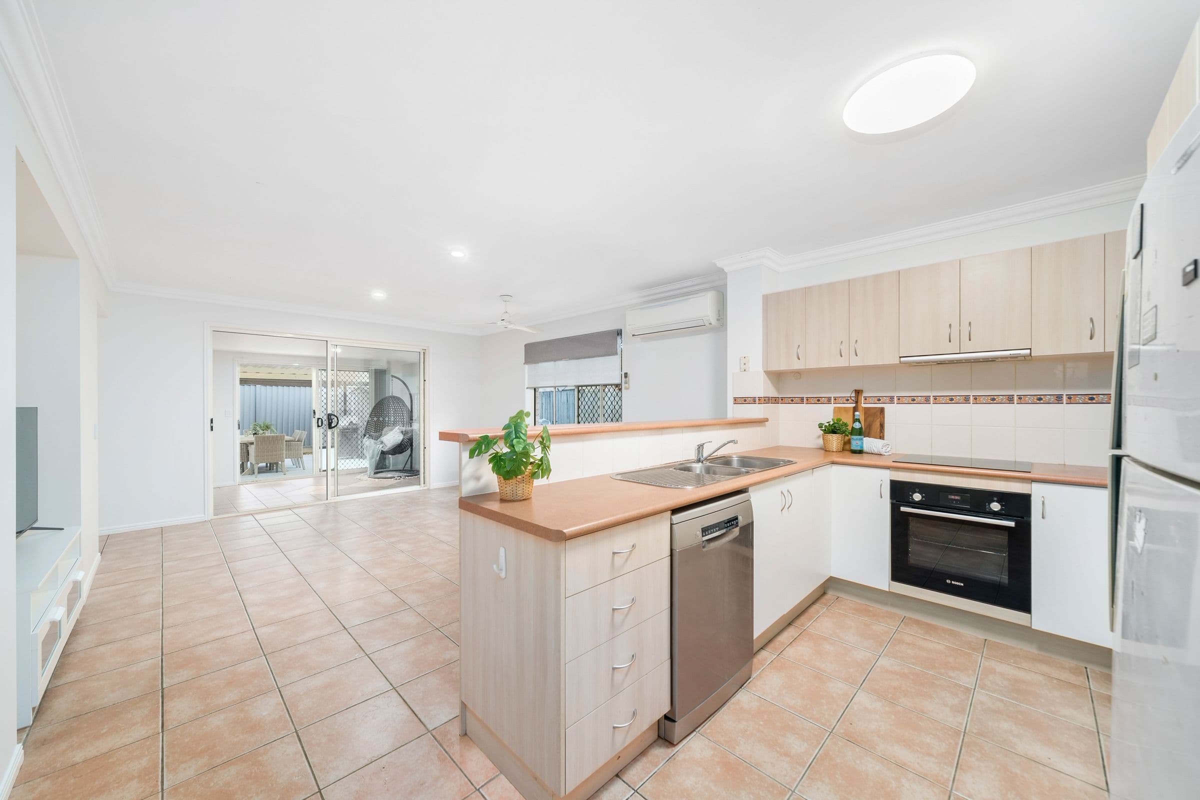 19 Dumaresq Crescent, Murrumba Downs QLD 4503, Murrumba Downs - Thumbnail 3