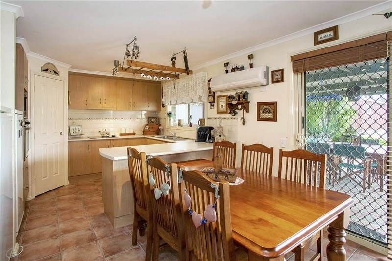 100 Charlton Road, BANNOCKBURN VIC 3331, Bannockburn - Thumbnail 3
