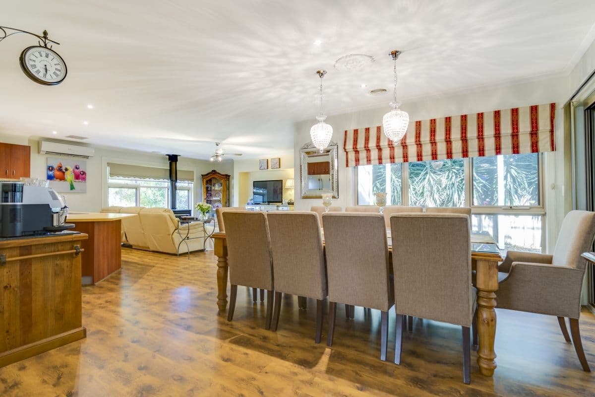 11 Decora Court, Werribee VIC 3030, Werribee - Thumbnail 2