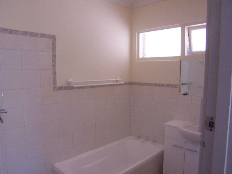 93 Orange Valley Road, KALAMUNDA WA 6076, Kalamunda - Thumbnail 7