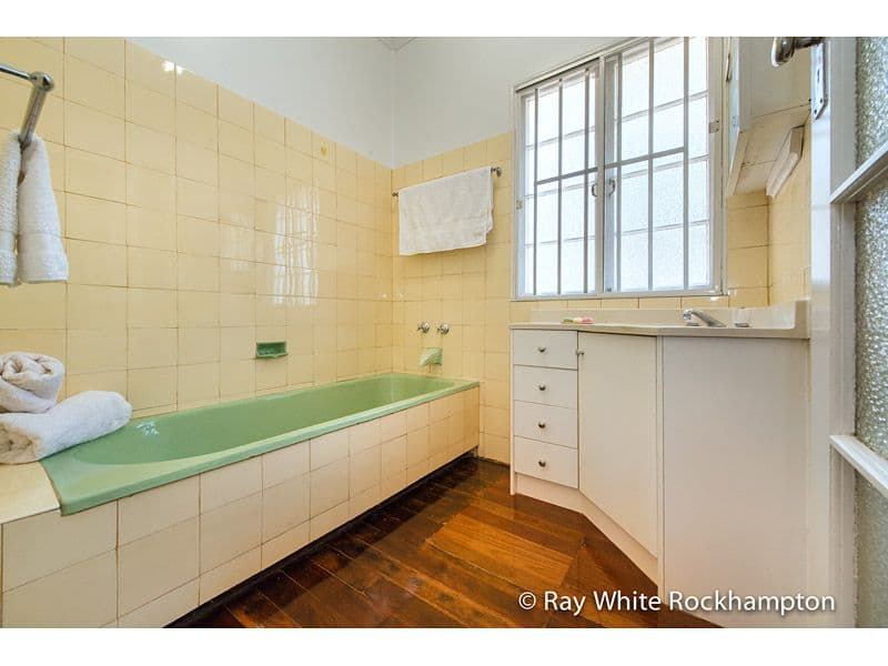 3 Higgins Street, The Range QLD 4700, The Range - Thumbnail 4