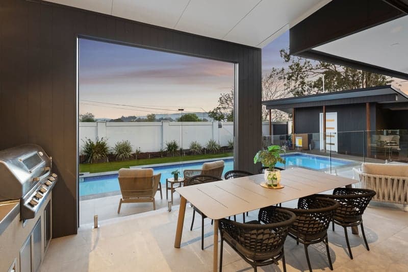 13 Plumeria Close, Kenmore - Thumbnail 3
