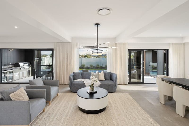 13 Plumeria Close, Kenmore - Thumbnail 4