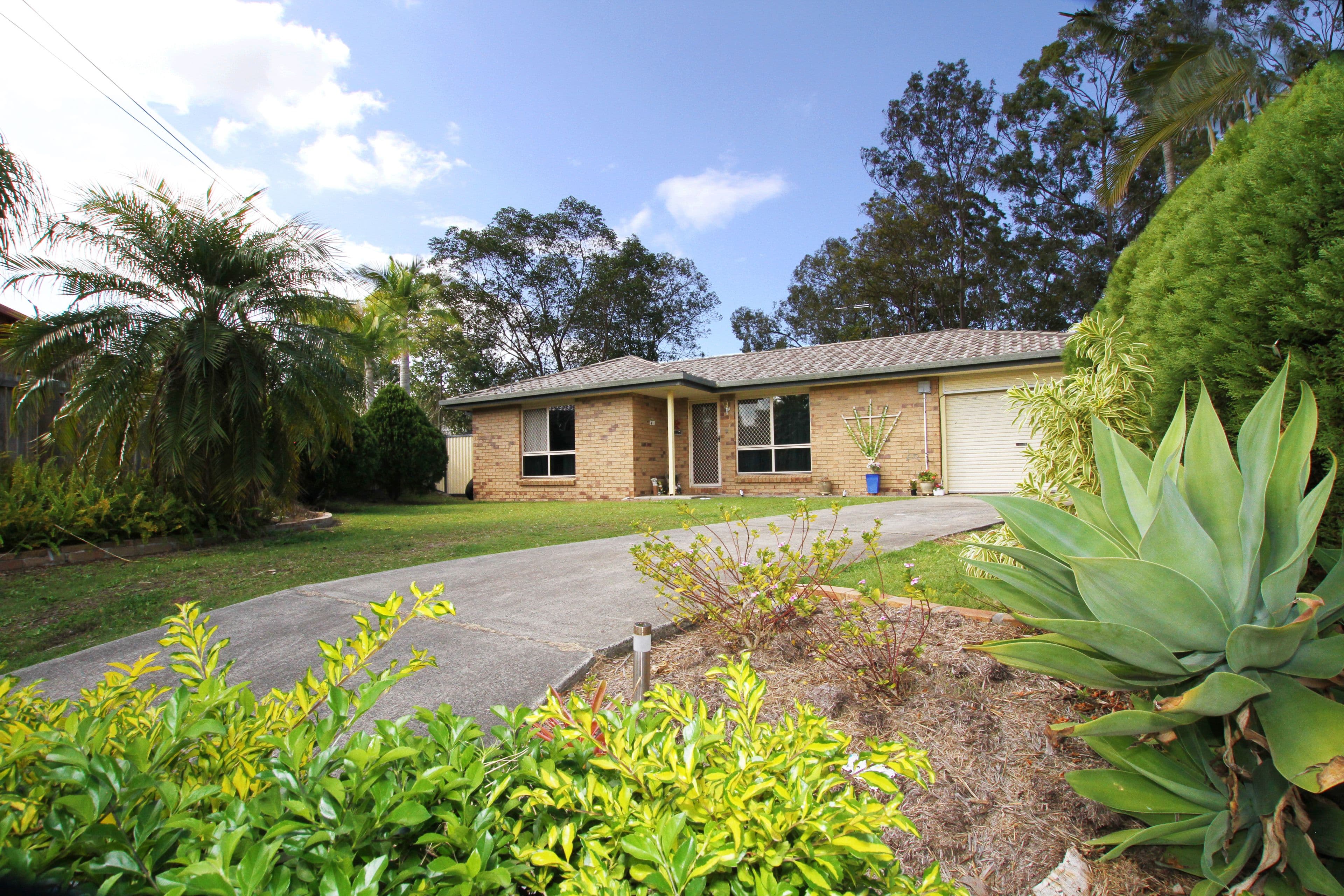 18 Barcrest Court, Crestmead QLD 4132, Crestmead - Image 1