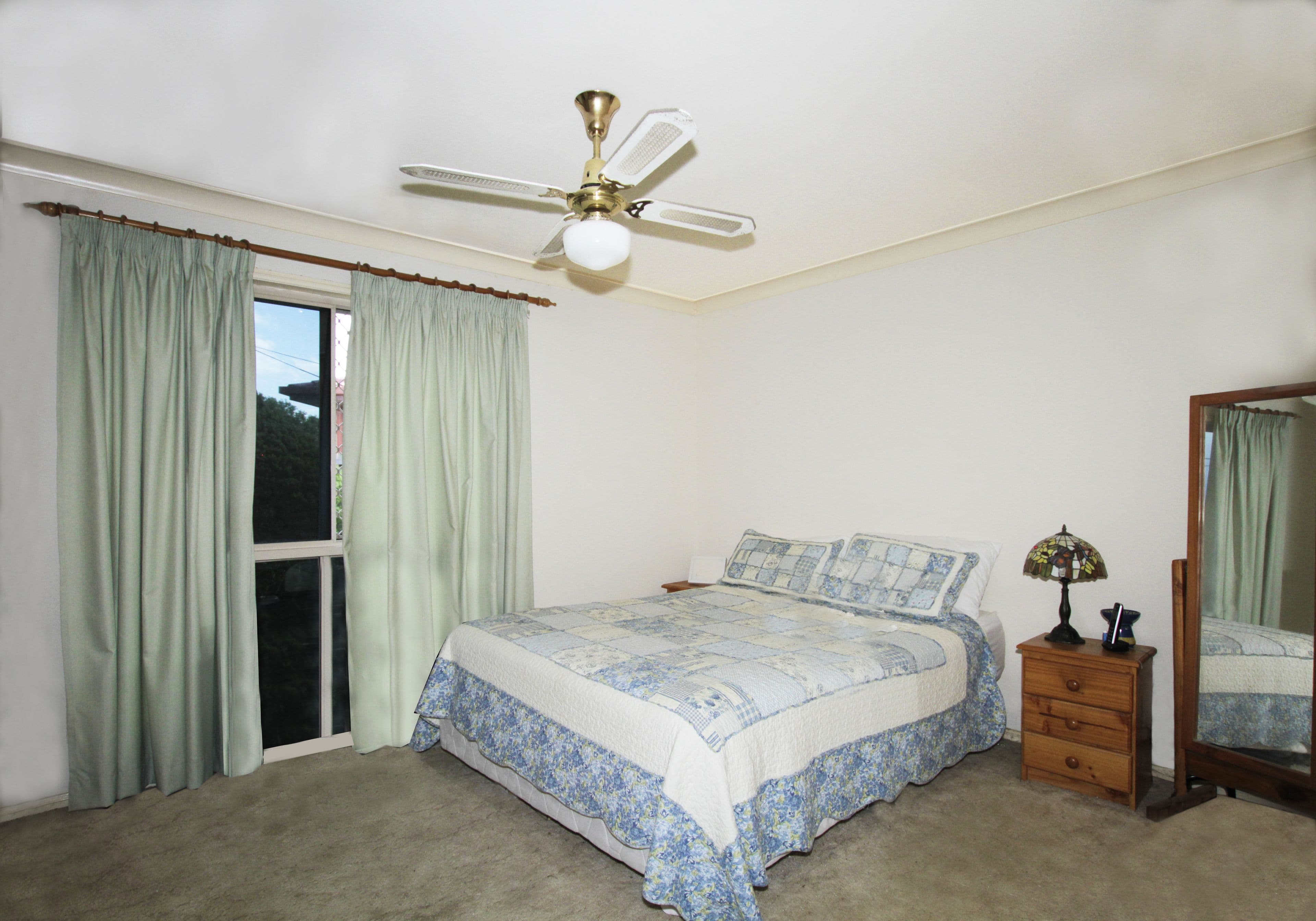 18 Barcrest Court, Crestmead QLD 4132, Crestmead - Thumbnail 4