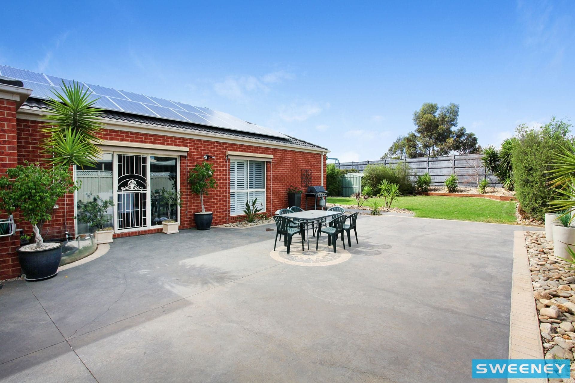 7 Girraween Place, Caroline Springs - Image 1
