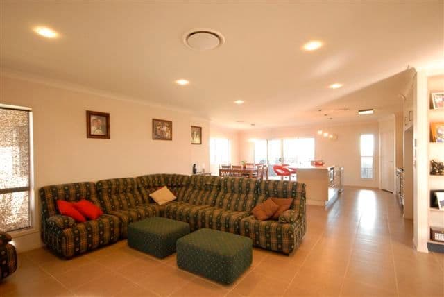 19 Bogong Court, HIGHFIELDS QLD 4352, Highfields - Thumbnail 6