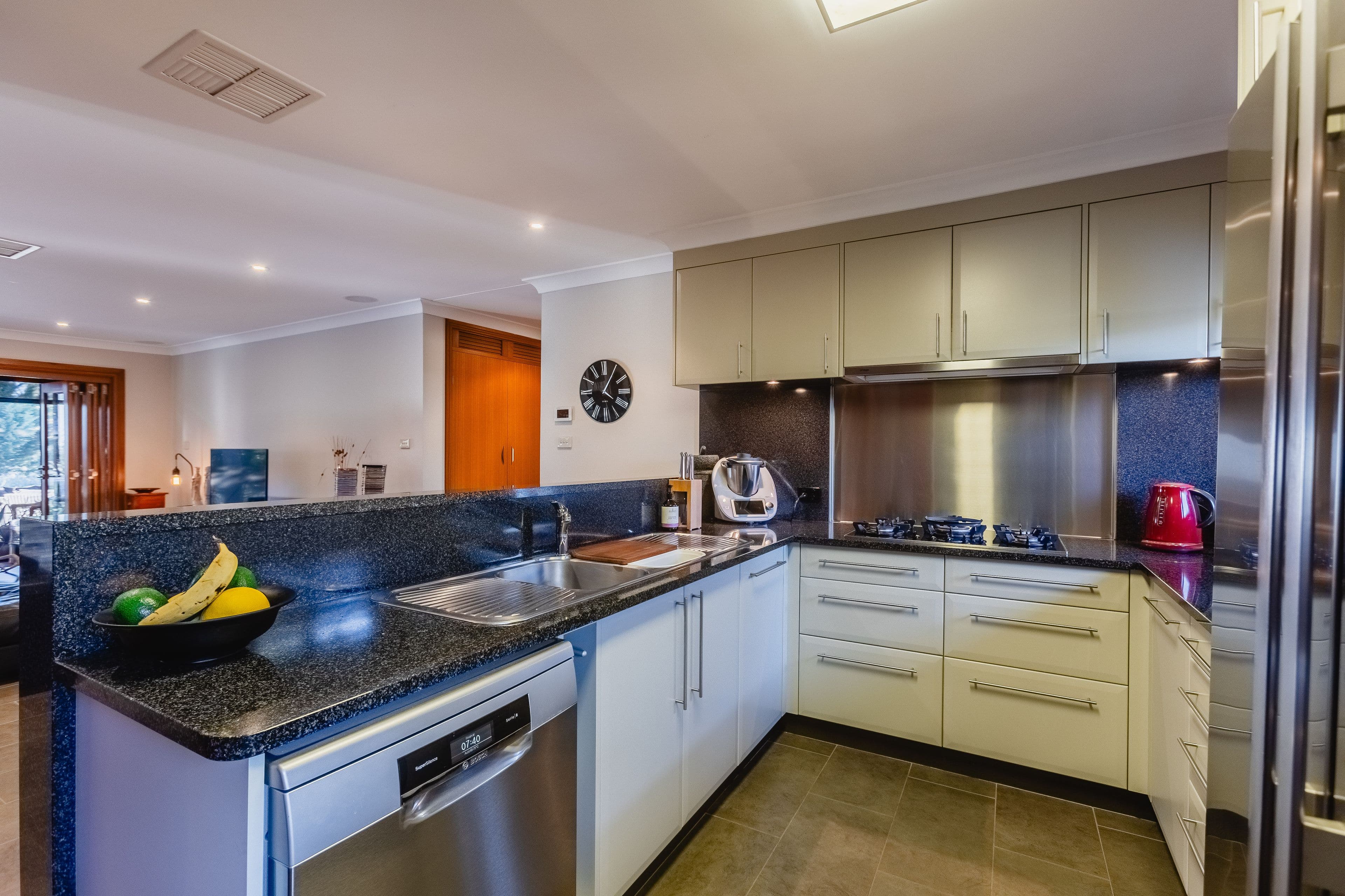 'Kalyptos' 16L Bulwarra Drive, Dubbo NSW 2830, Dubbo - Thumbnail 7