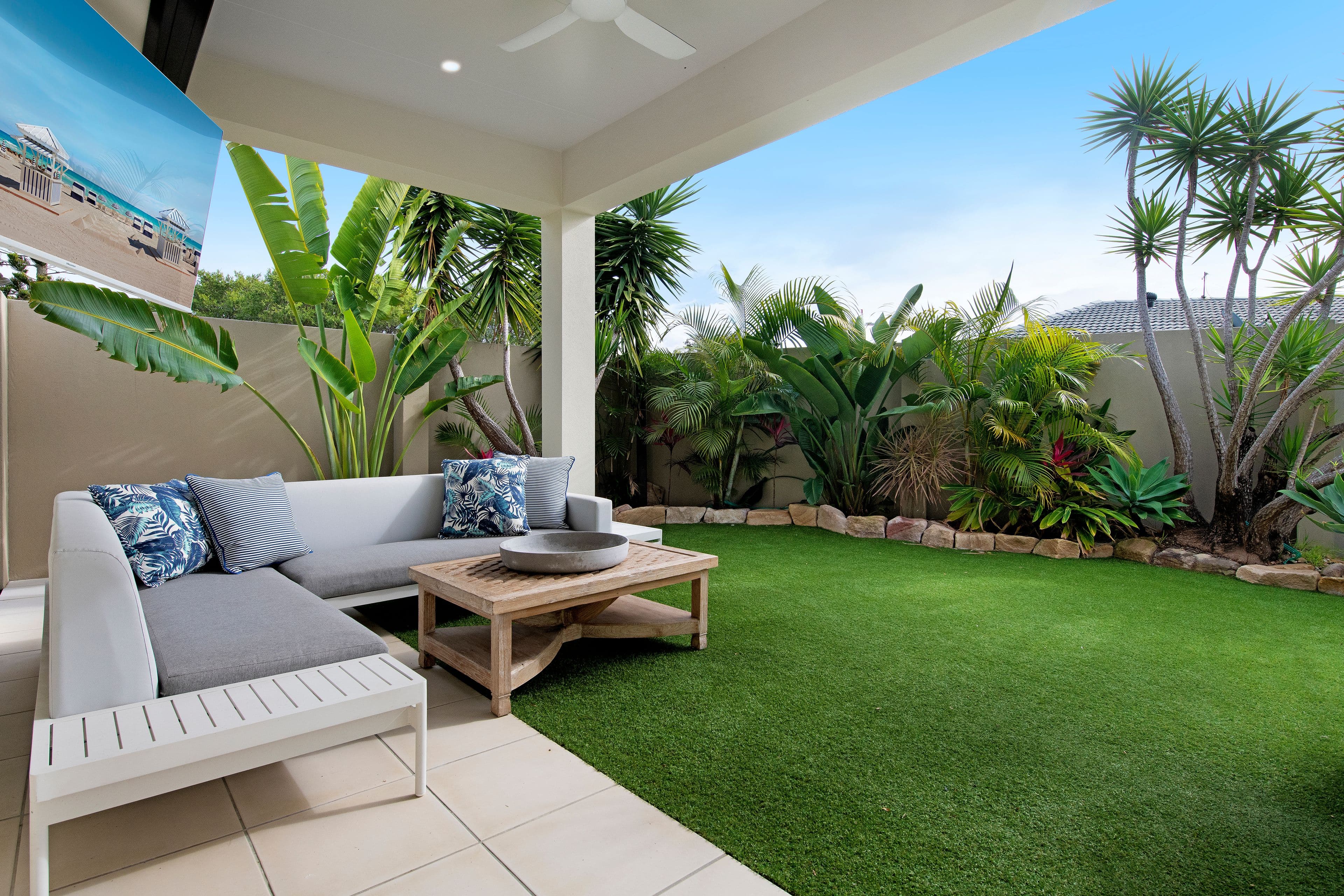 4 Reef Court, Mermaid Waters QLD 4218, Mermaid Waters - Thumbnail 8