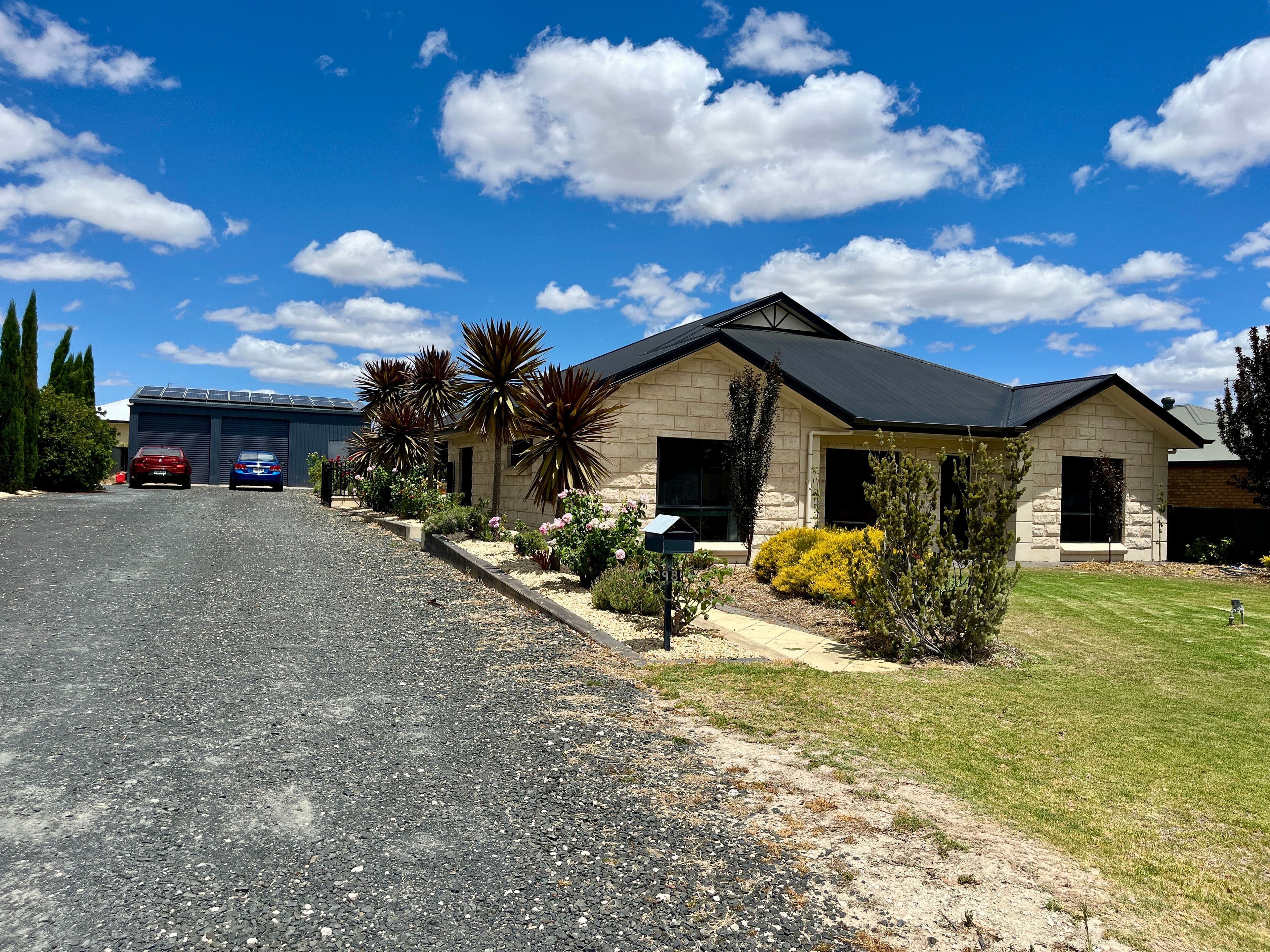 98 South Avenue, Bordertown SA 5268, Bordertown - Thumbnail 2