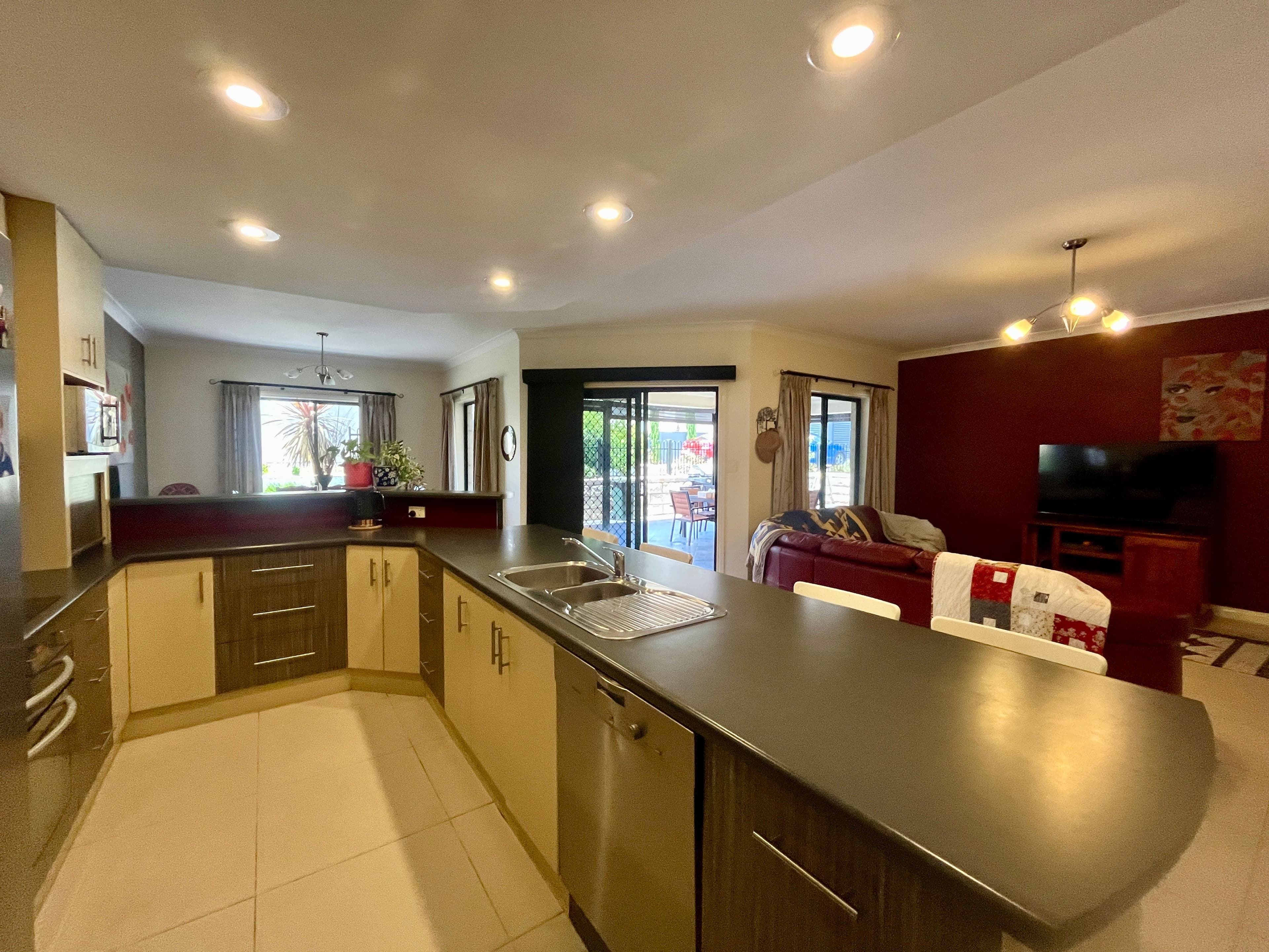98 South Avenue, Bordertown SA 5268, Bordertown - Thumbnail 4