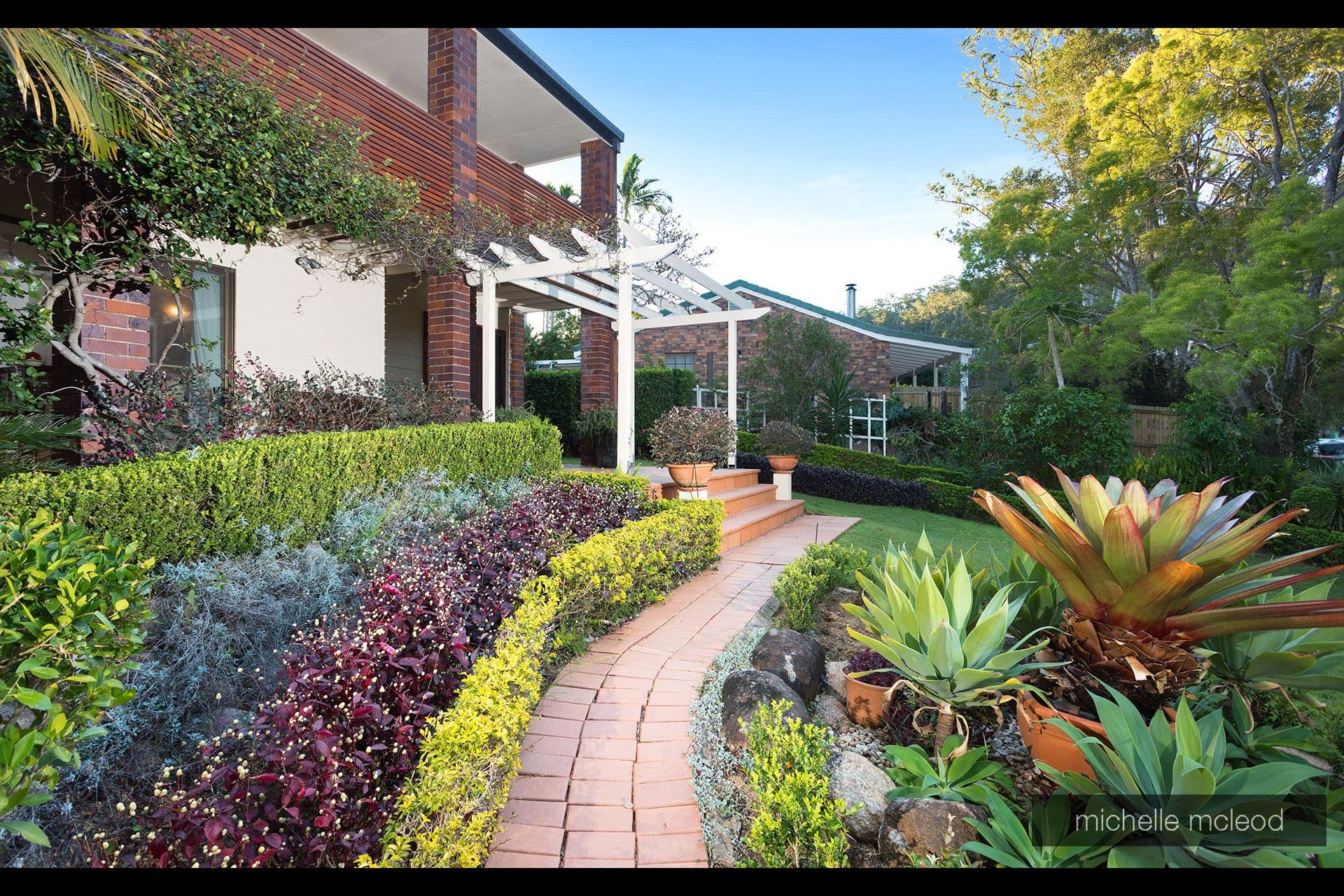 14 Matingara Street, Chapel Hill QLD 4069, Chapel Hill - Thumbnail 2