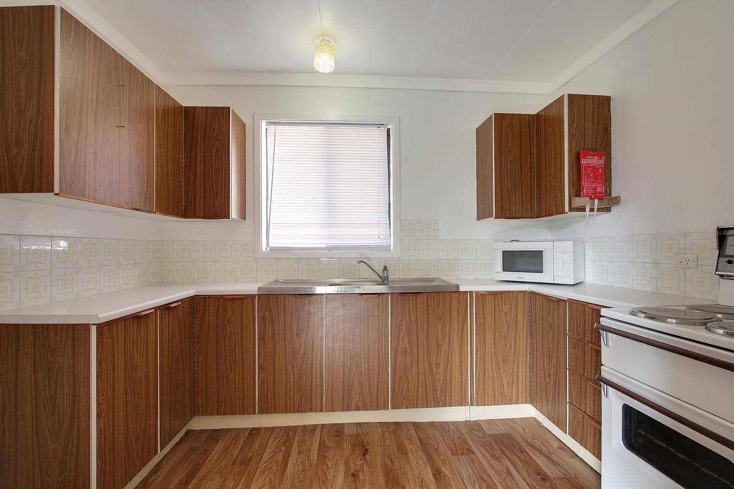 60 View Street, GOULBURN NSW 2580, Goulburn - Thumbnail 2