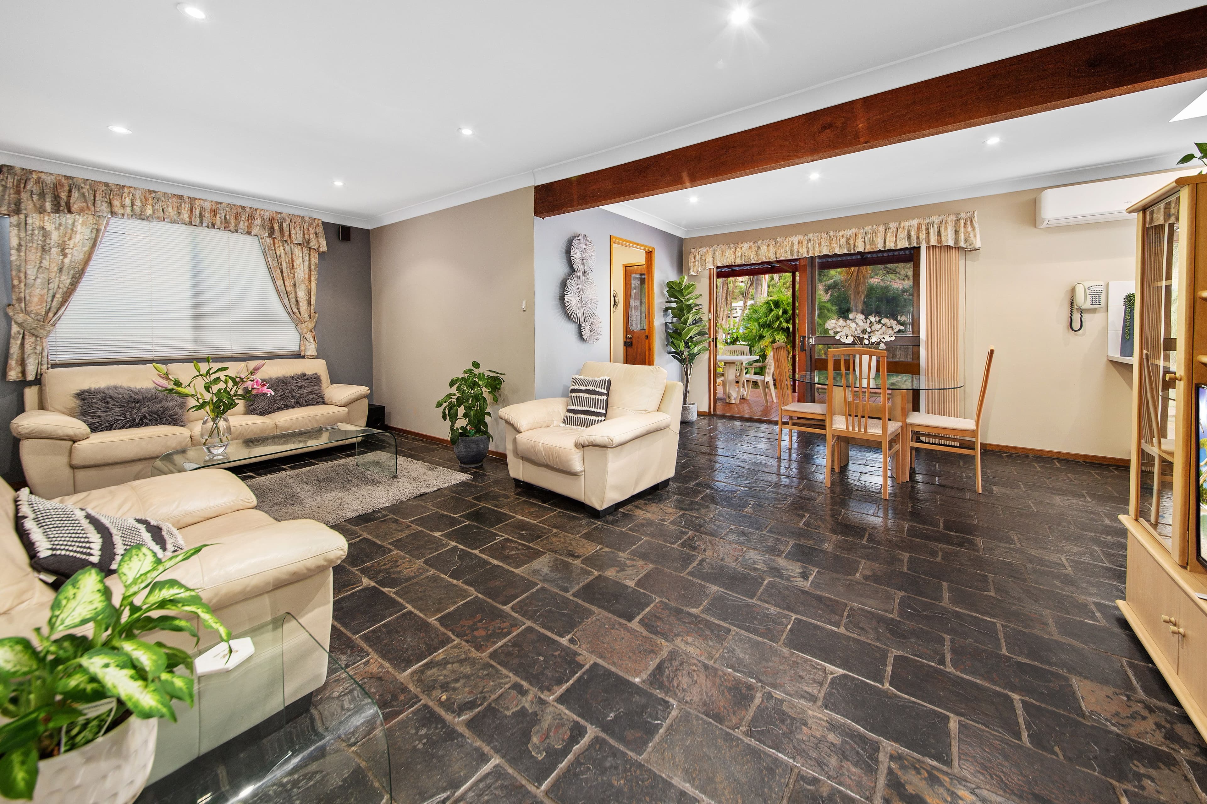 14 Clough Avenue, Illawong NSW 2234, Illawong - Thumbnail 6