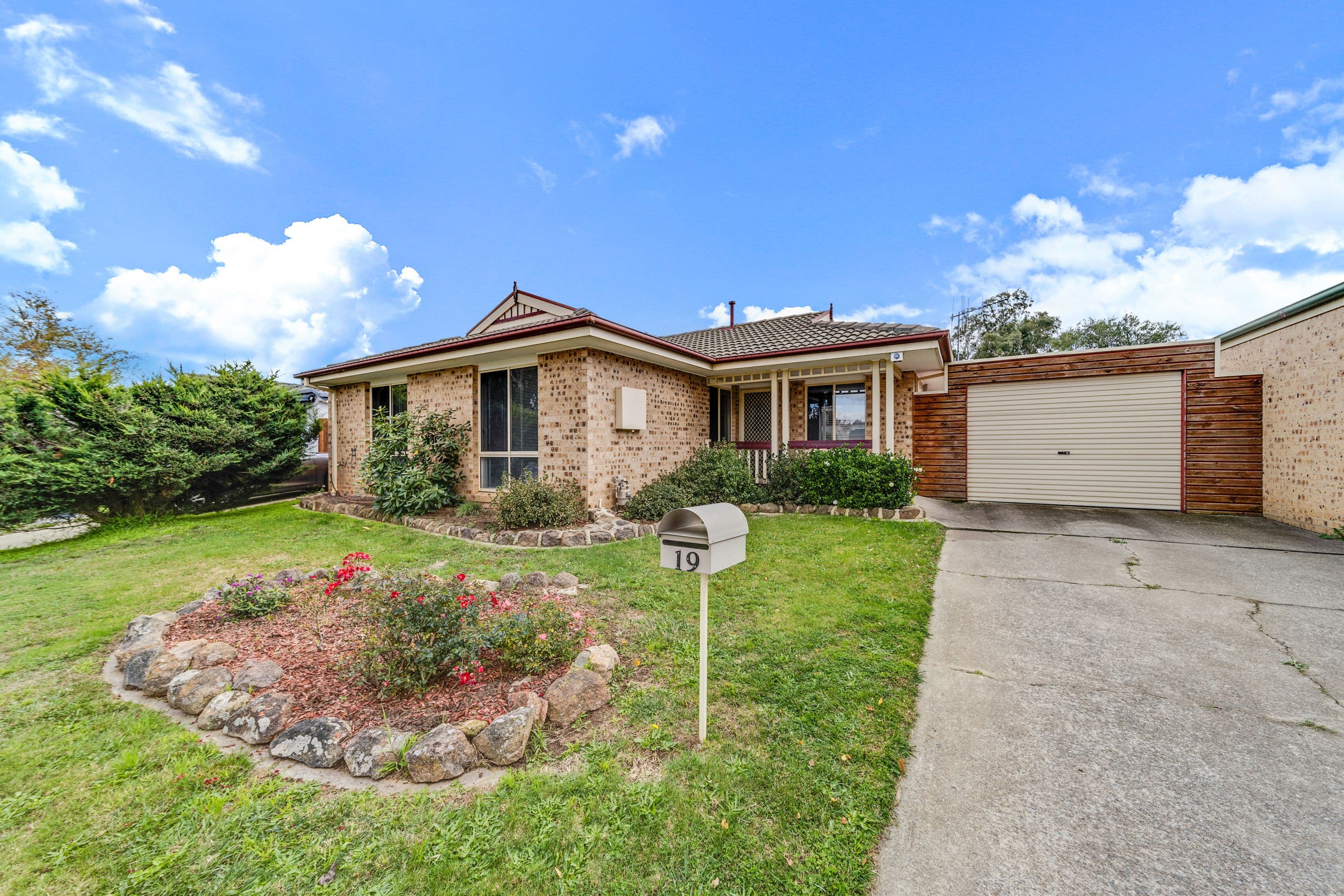 19 Elyard Place, Dunlop ACT 2615, Dunlop - Image 1