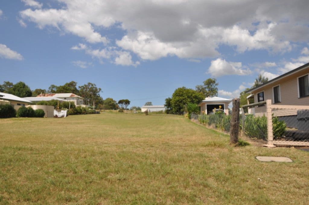 104 Mocatta Street, Goombungee QLD 4354, Goombungee - Thumbnail 4