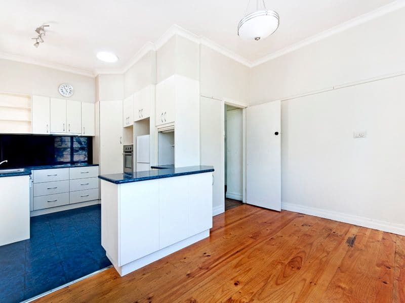 13 Webster Street, Mortlake VIC 3272, Mortlake - Thumbnail 4