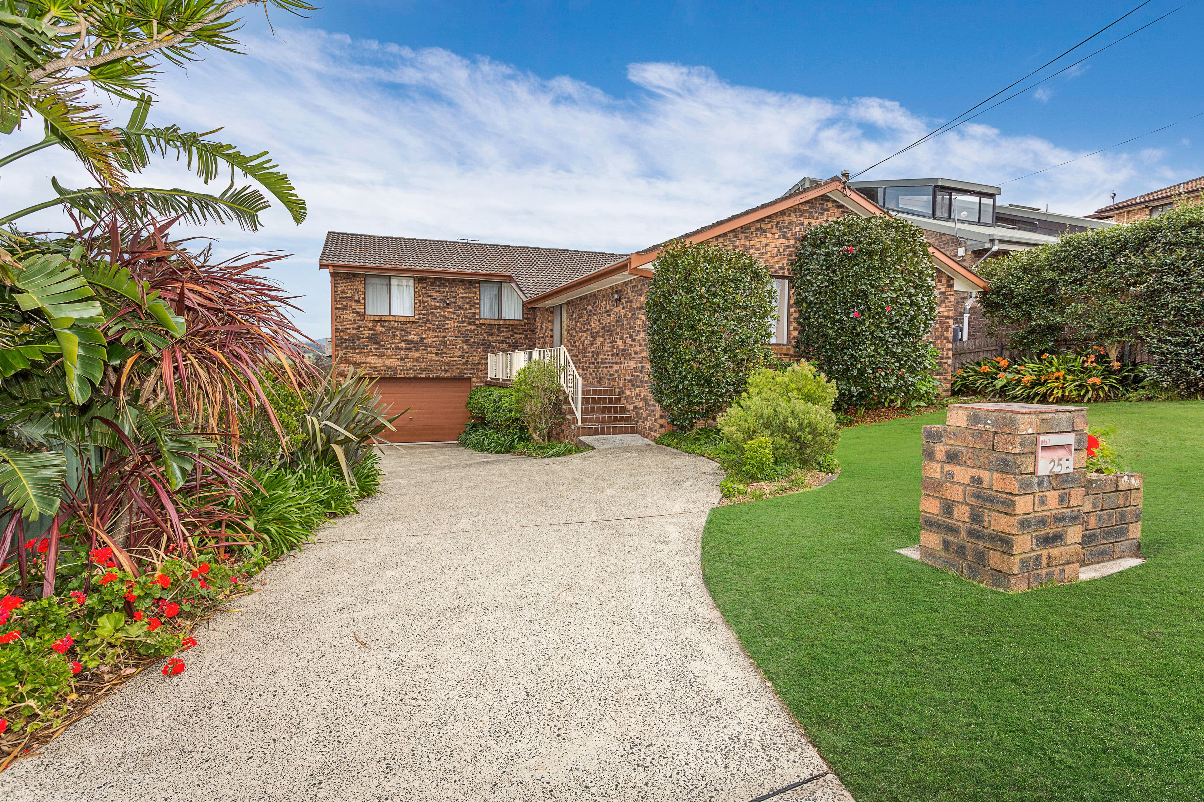 25 Oxley Avenue, Kiama Downs - Image 1