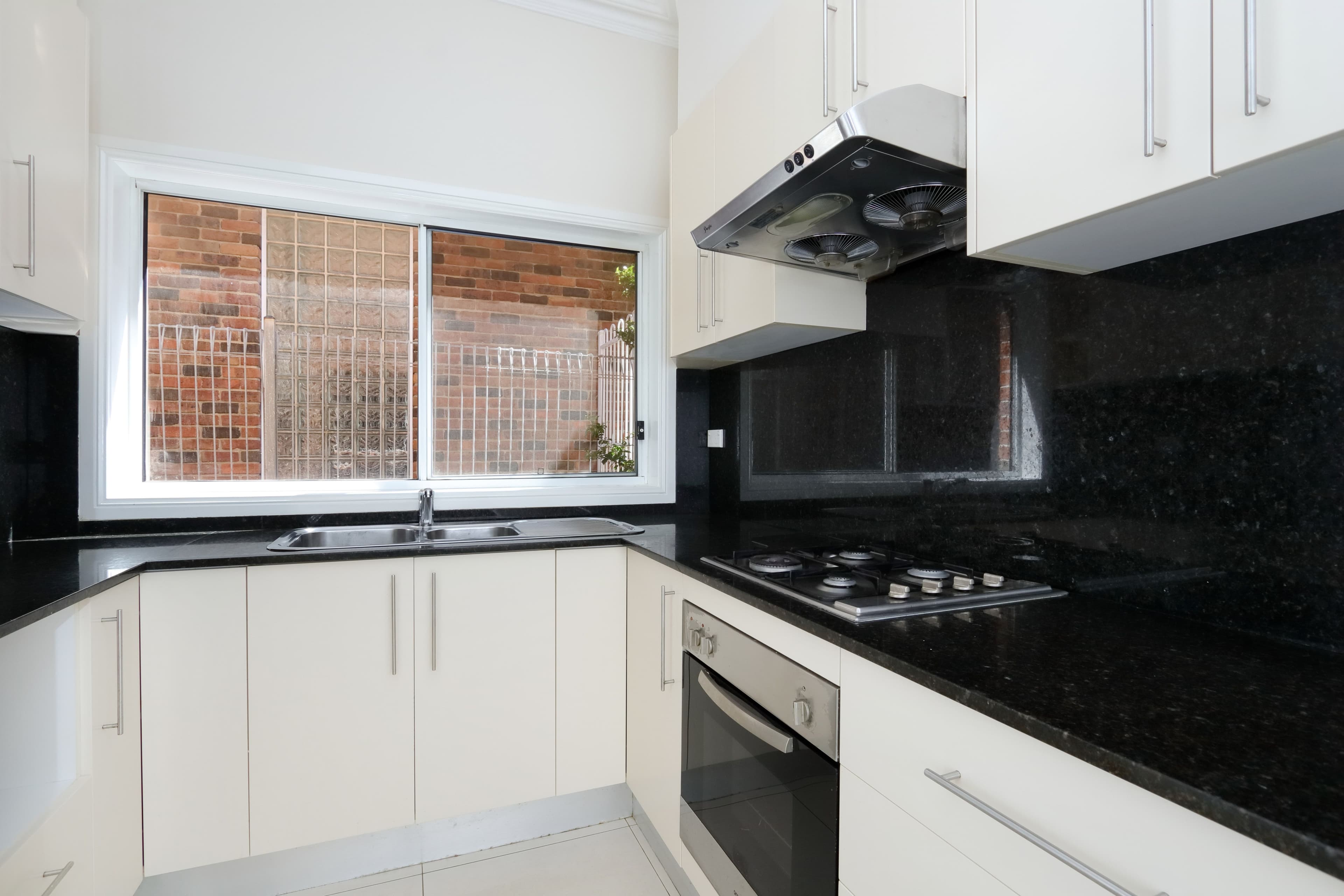18 Federal Road, Ringwood East - Thumbnail 3