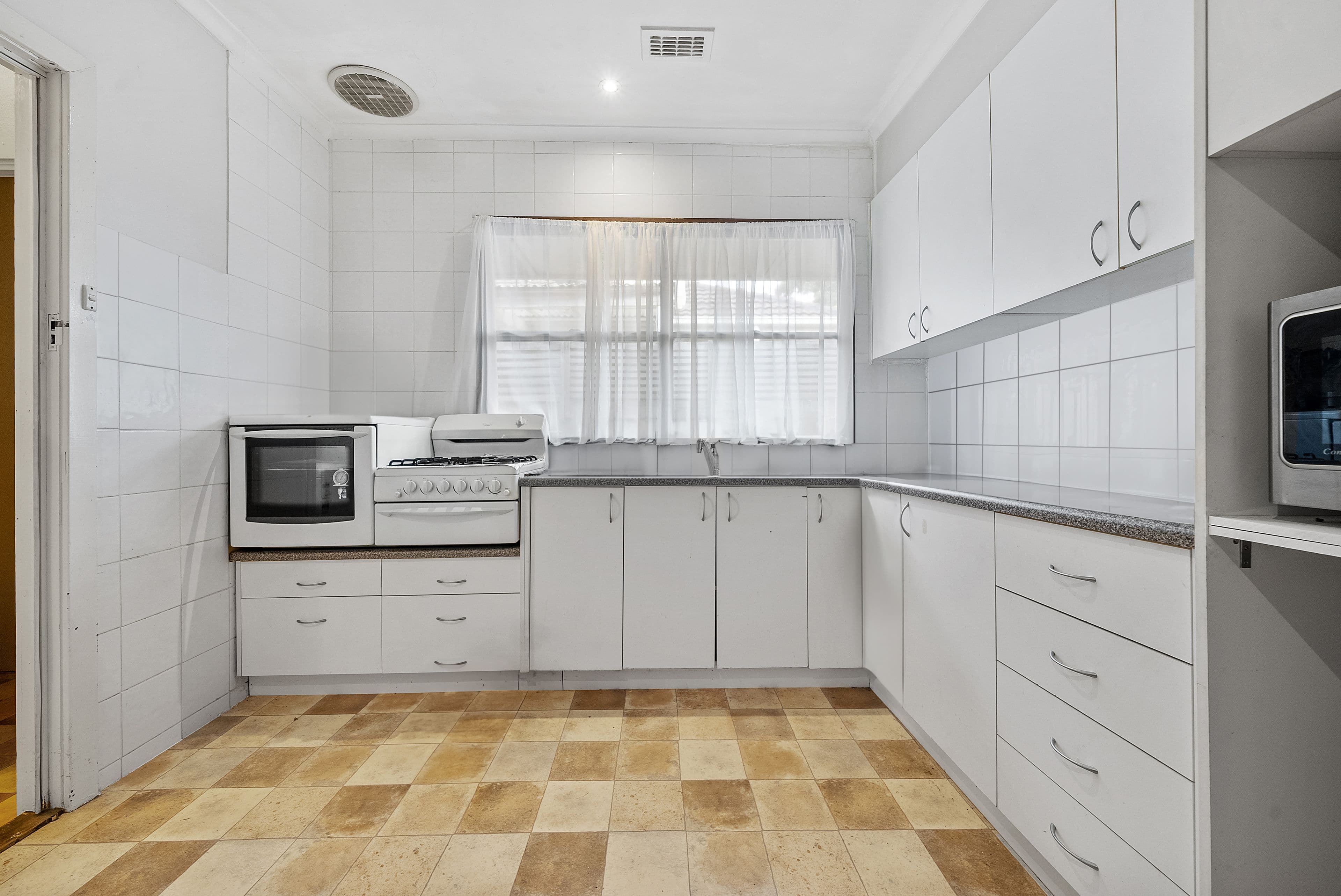 58 Bliburg Street, Jacana VIC 3047, Jacana - Thumbnail 3