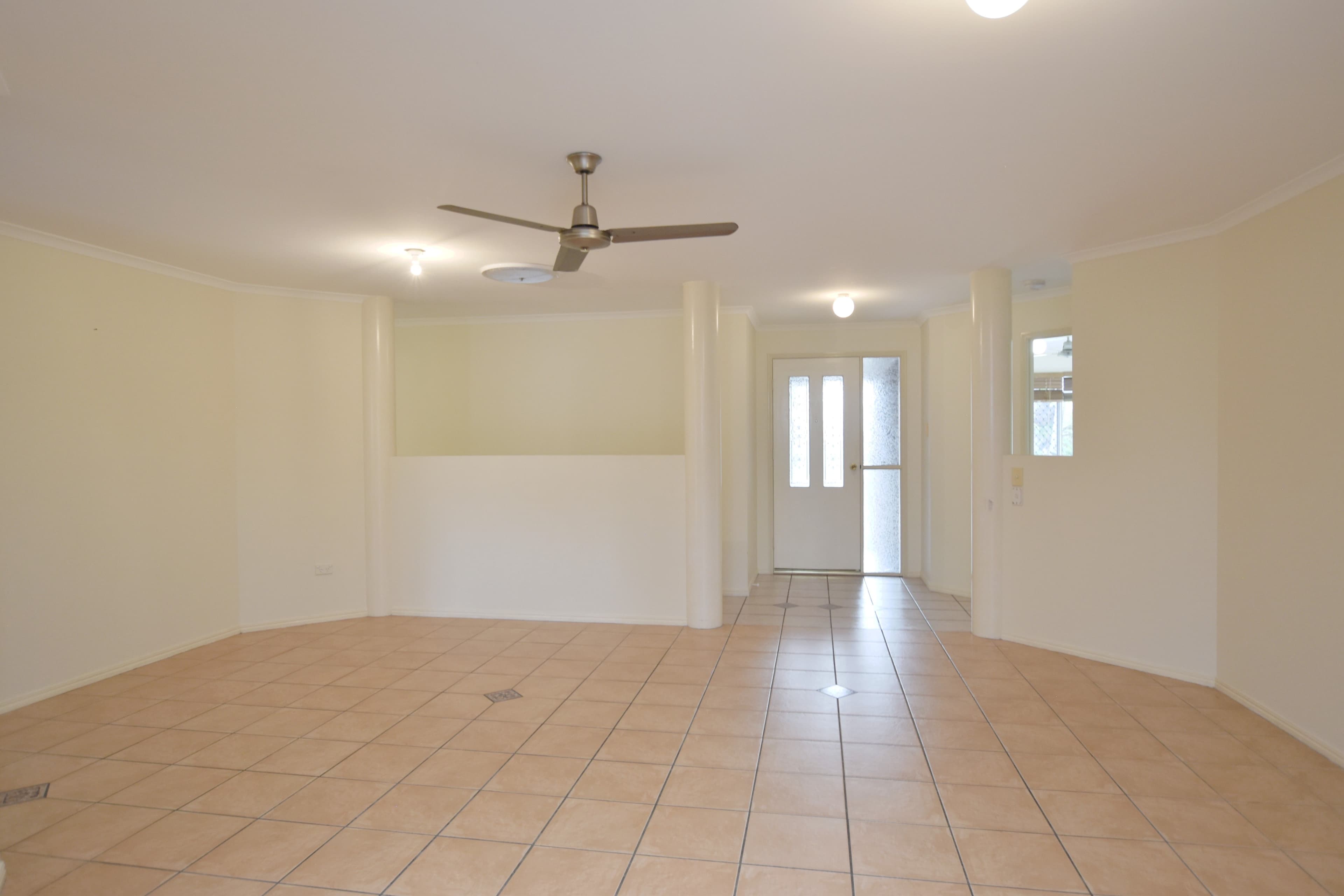 2 Kenneth Court, New Auckland QLD 4680, New Auckland - Thumbnail 6