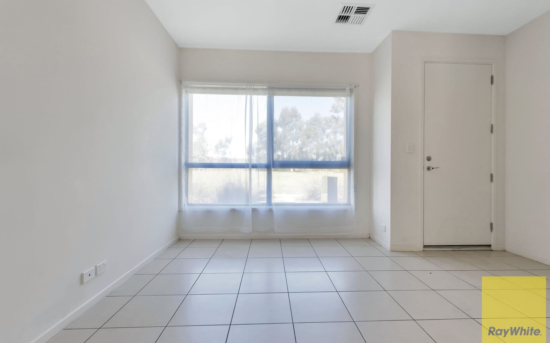 5 Derby Lane, St Clair SA 5011, St Clair - Thumbnail 4