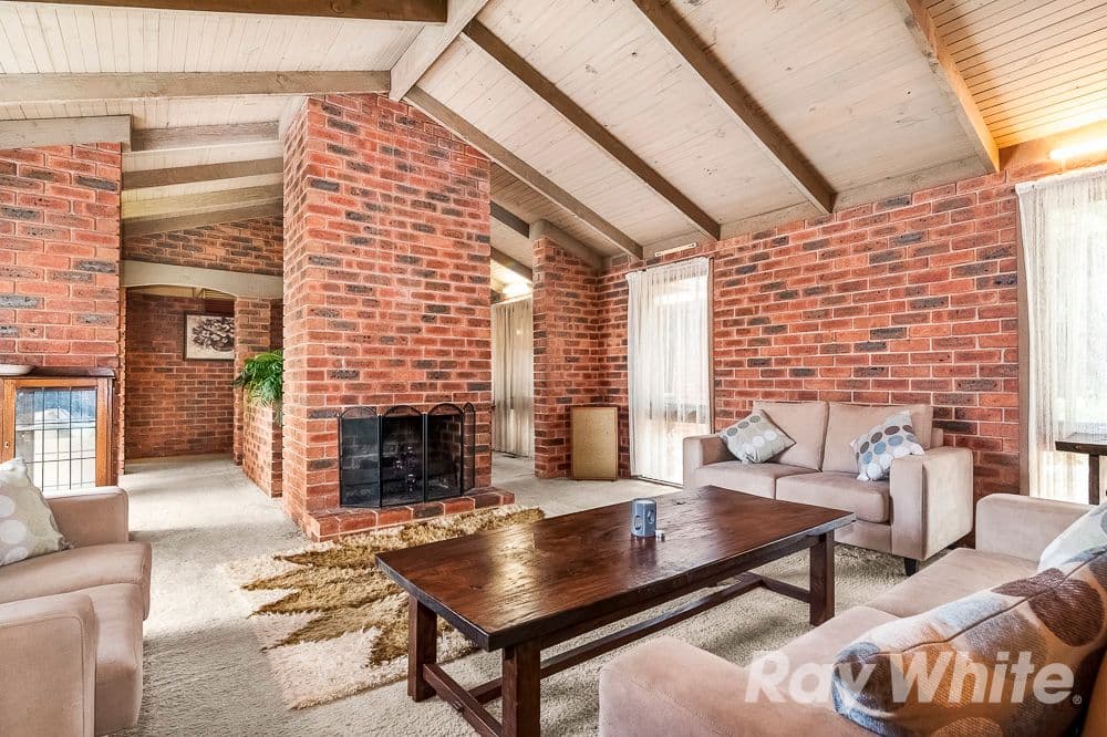 18 Darlington Avenue, Wheelers Hill VIC 3150, Wheelers Hill - Image 1