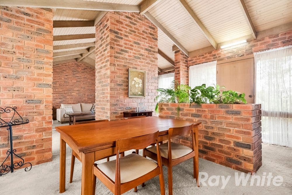 18 Darlington Avenue, Wheelers Hill VIC 3150, Wheelers Hill - Thumbnail 5