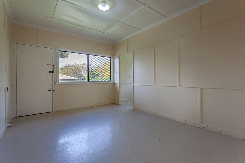 34 Dalgleish Street, South Toowoomba QLD 4350, South Toowoomba - Thumbnail 5