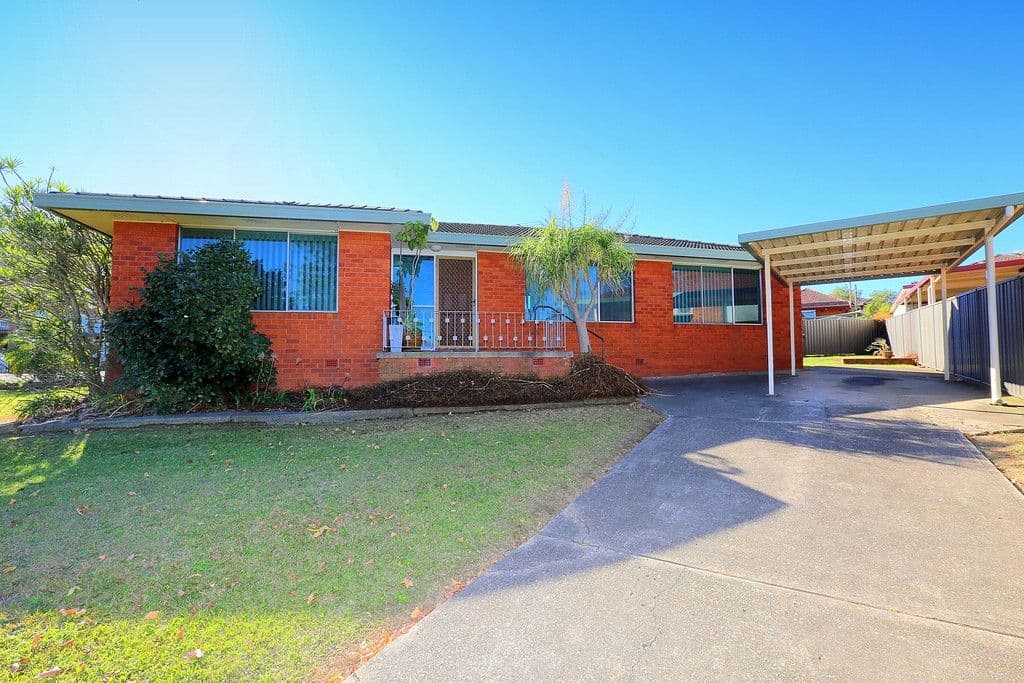 11 Boxley Crescent, Bankstown - Image 1